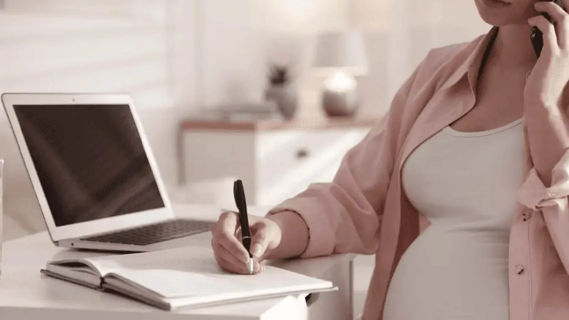 What Do You Understand by Maternity Leave